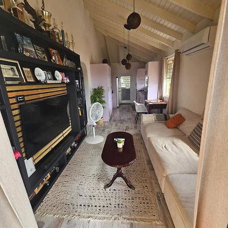 Harvey'S Mizpahcot Oasis - Cruise Port, Us Embassy And Vacation Apartment Bridgetown Bagian luar foto
