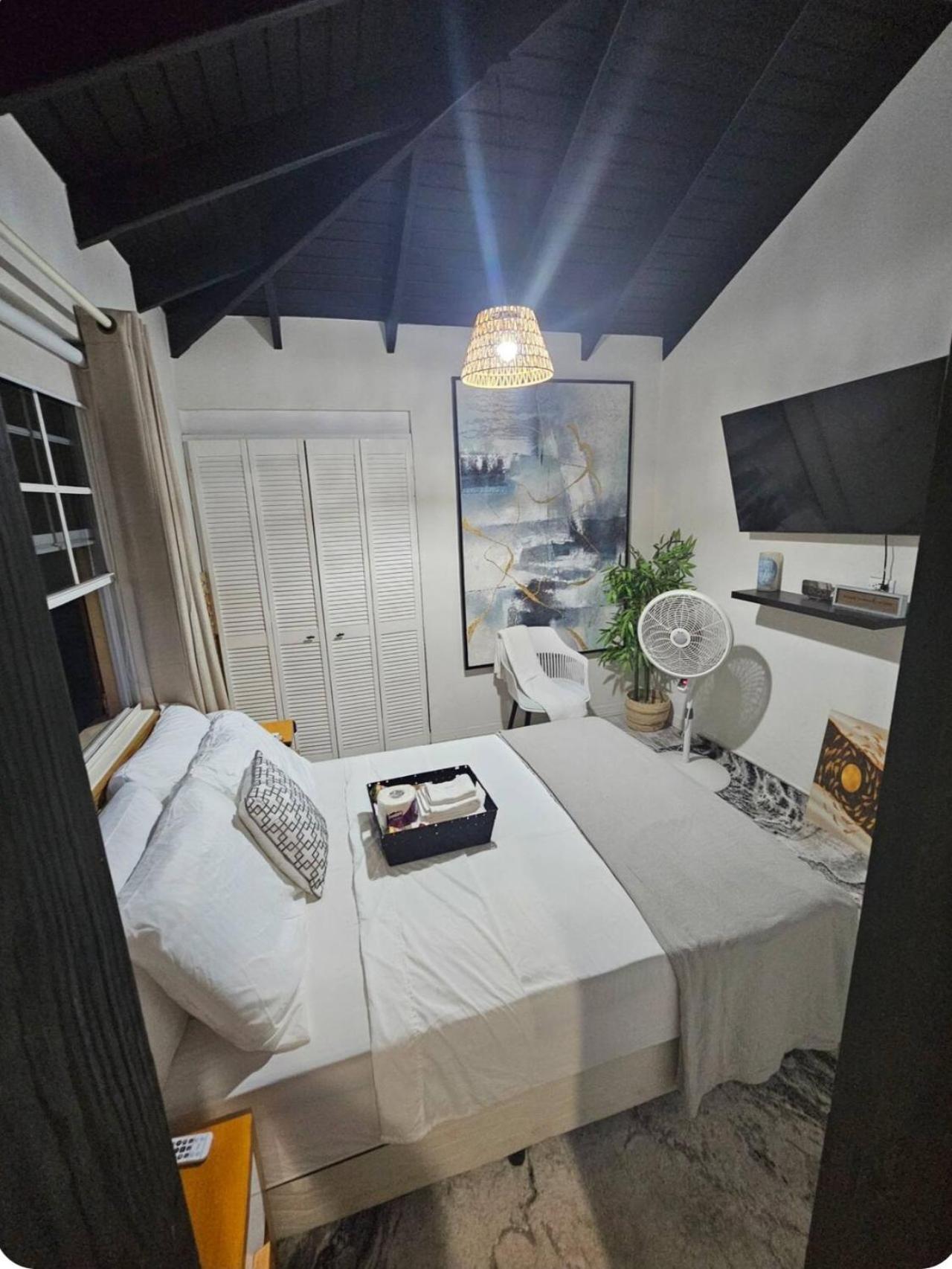Harvey'S Mizpahcot Oasis - Cruise Port, Us Embassy And Vacation Apartment Bridgetown Bagian luar foto